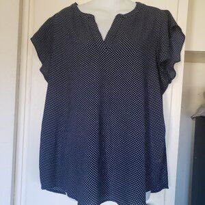 Adrianna Papell Size XL Blue Shirt with Polka Dots